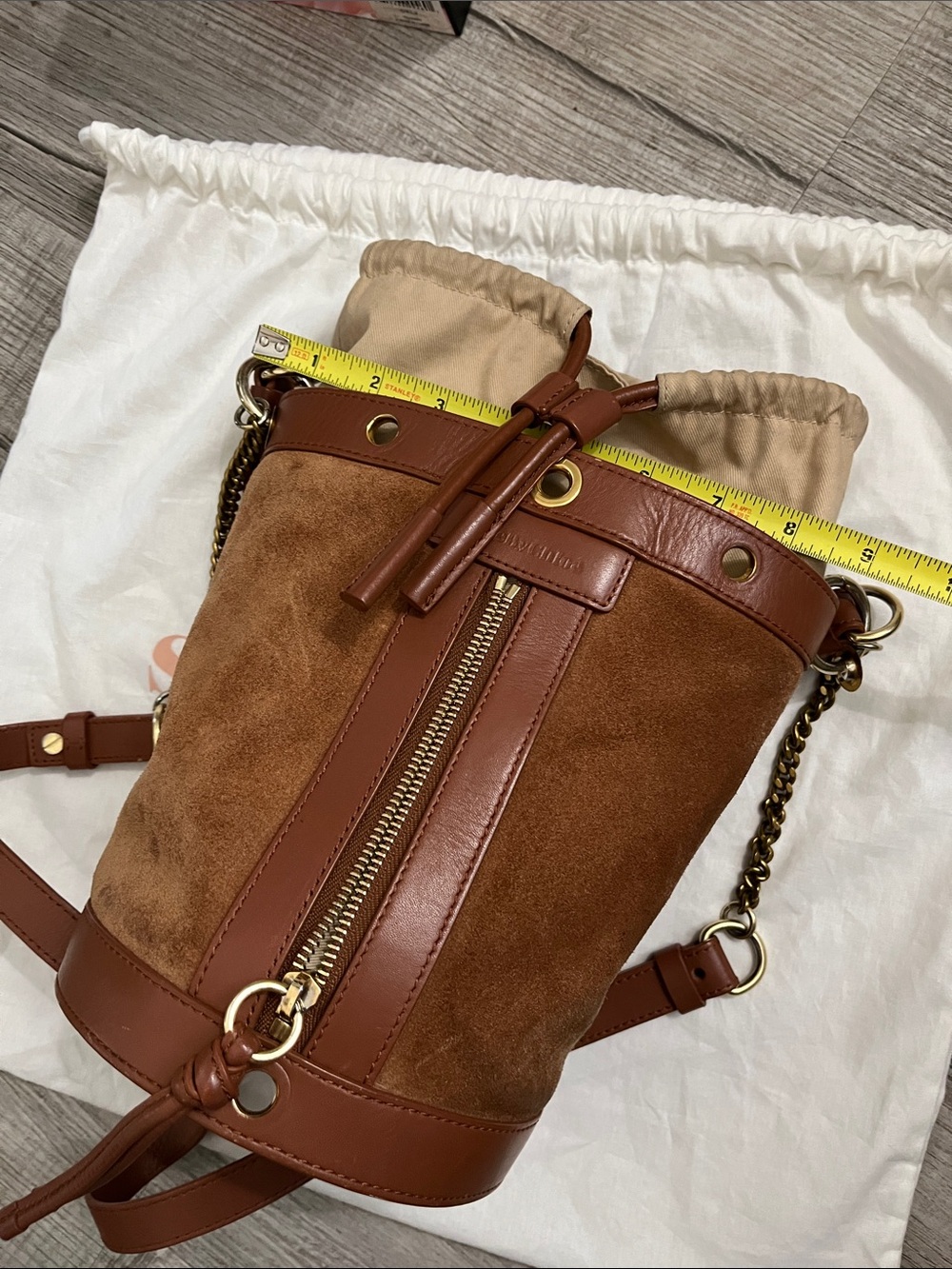 See By Chloe Bucket Bag - Picture 12 of 14